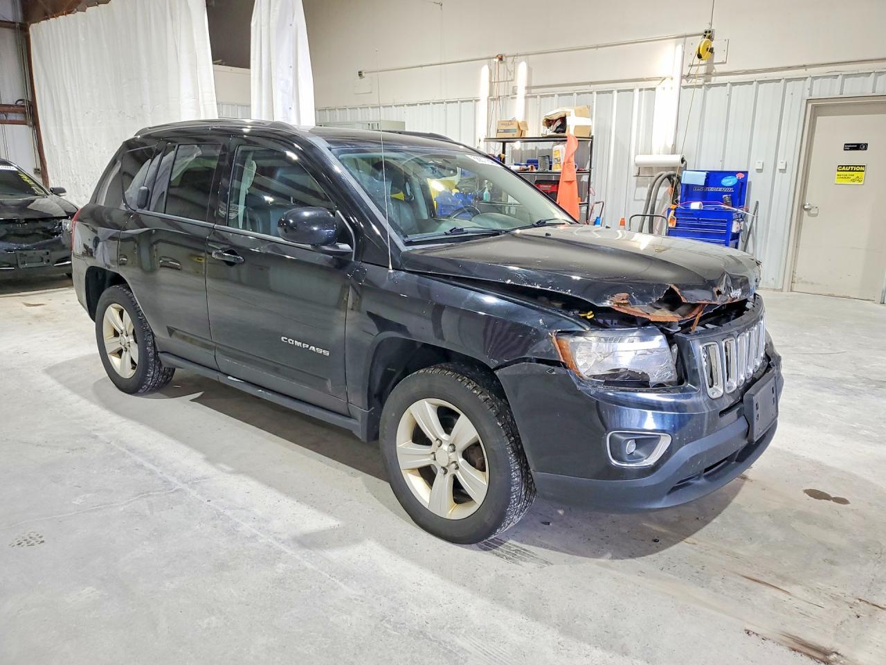 2015 Jeep Compass Latitude - Фото 4