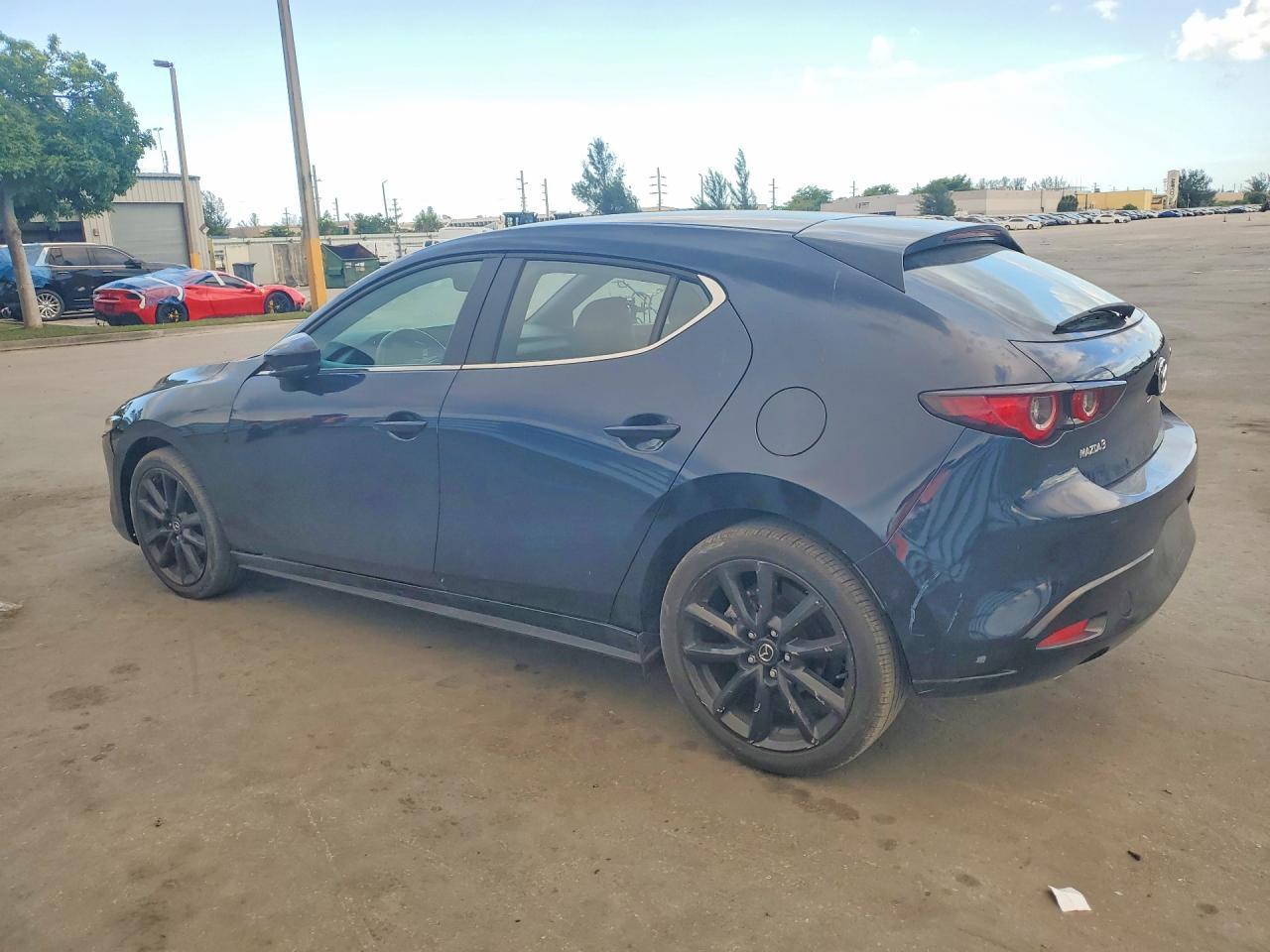 2024 Mazda 3 Select Sport - Фото 2