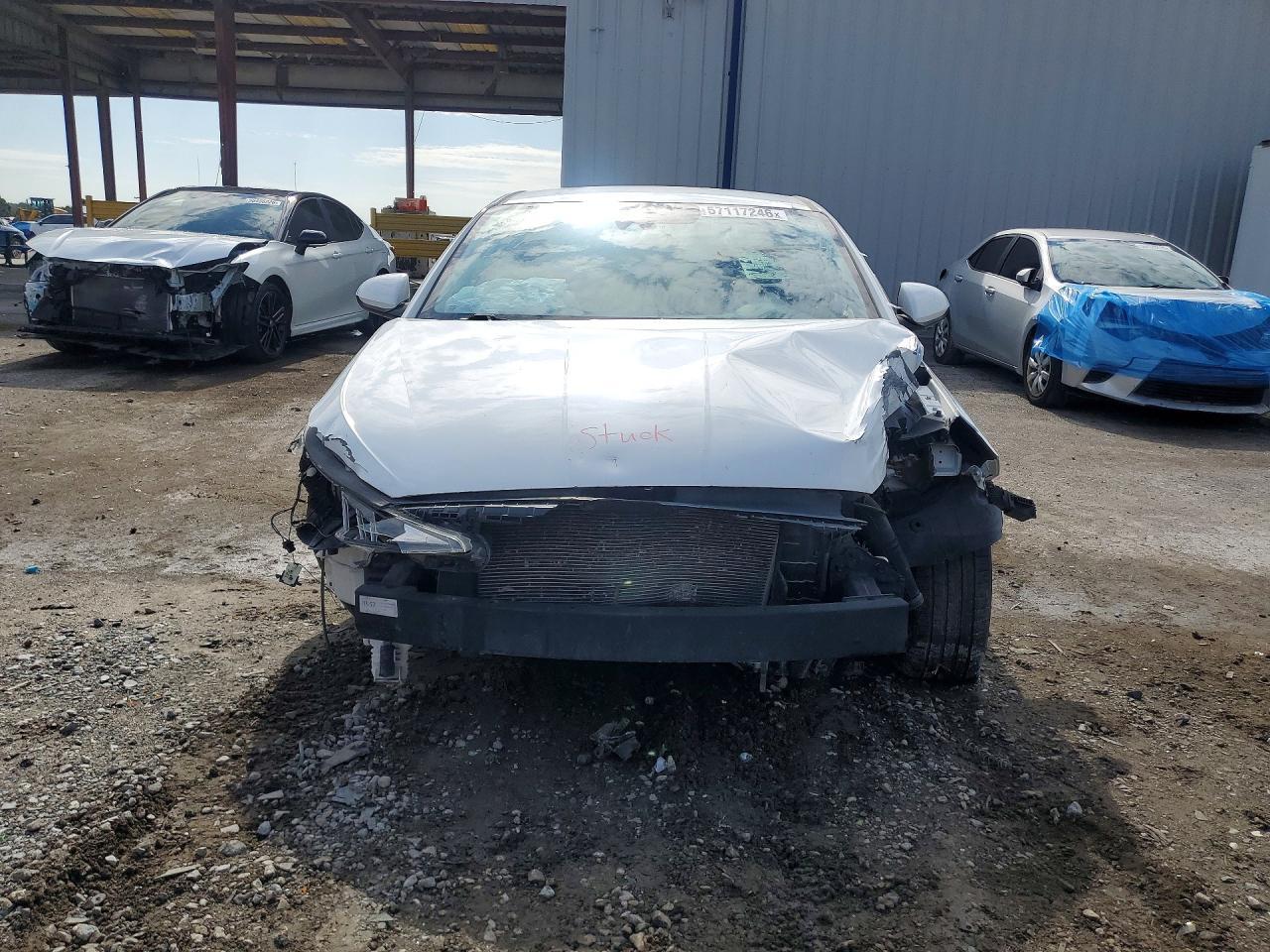 2020 Hyundai Elantra Sel - Фото 5