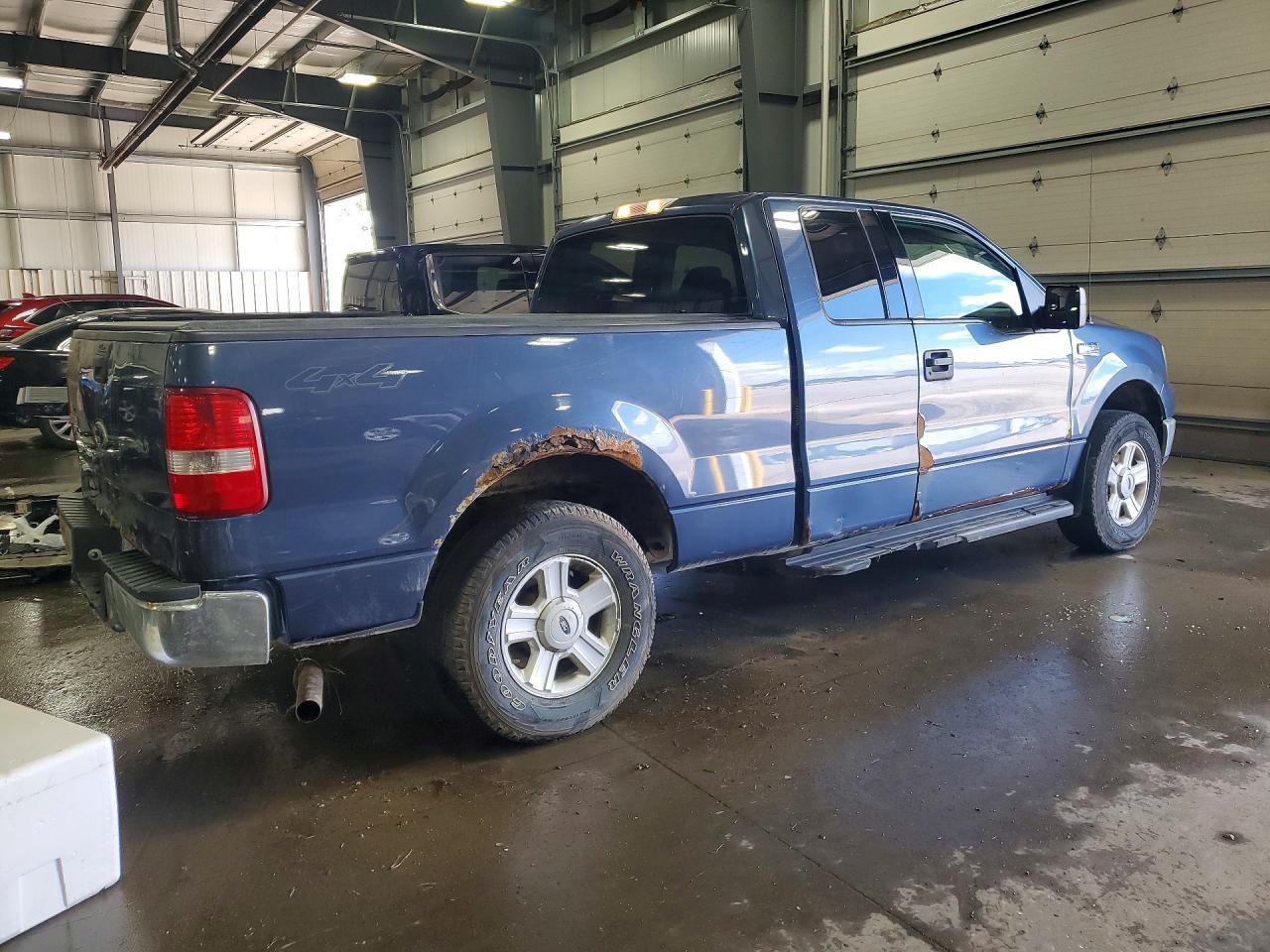 2004 Ford F150 - Image 3