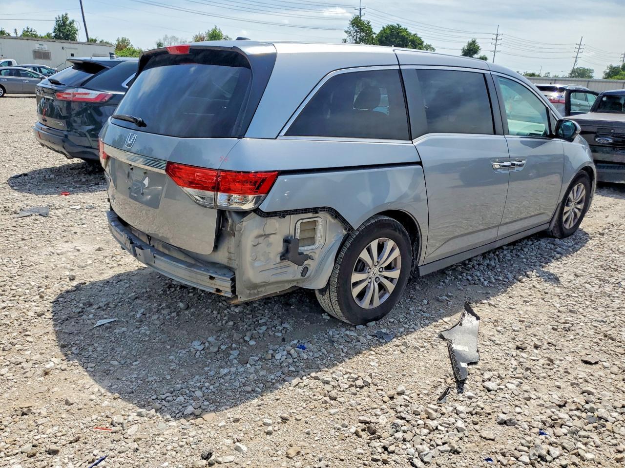 2016 Honda Odyssey Exl - Image 3