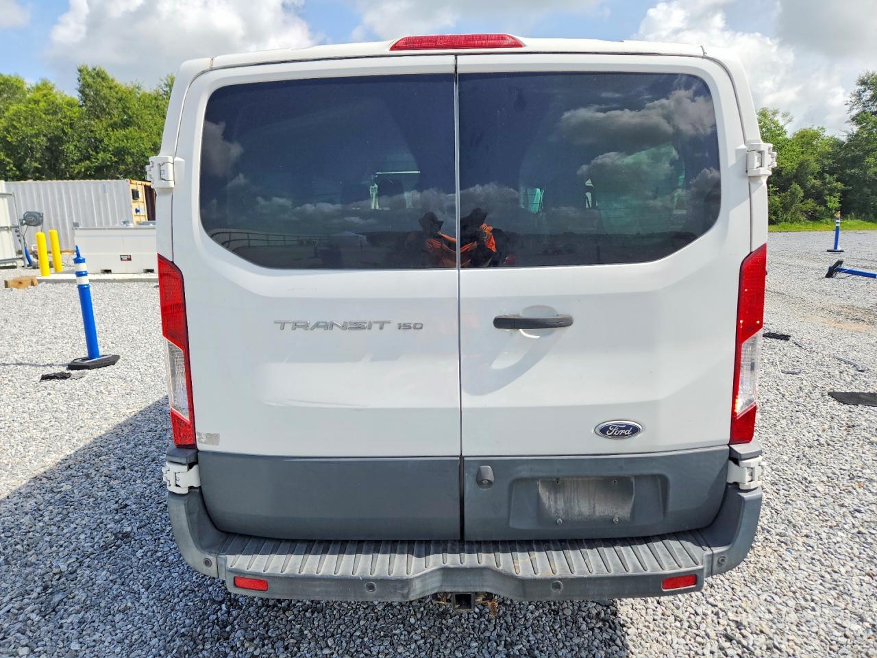 2016 Ford Transit T-150 - Фото 6