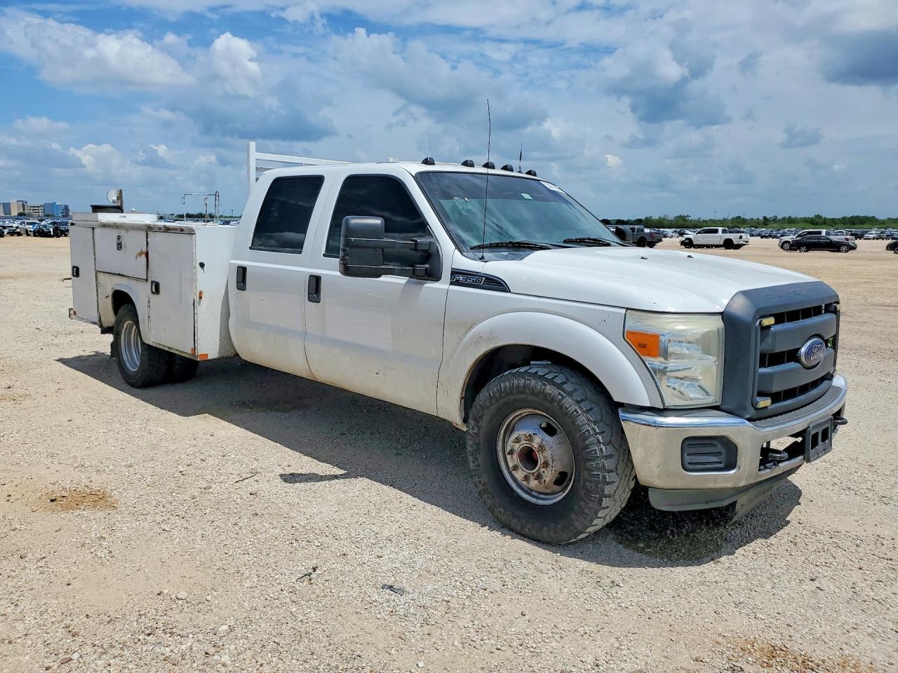 2016 Ford F350 Super Duty - Фото 4