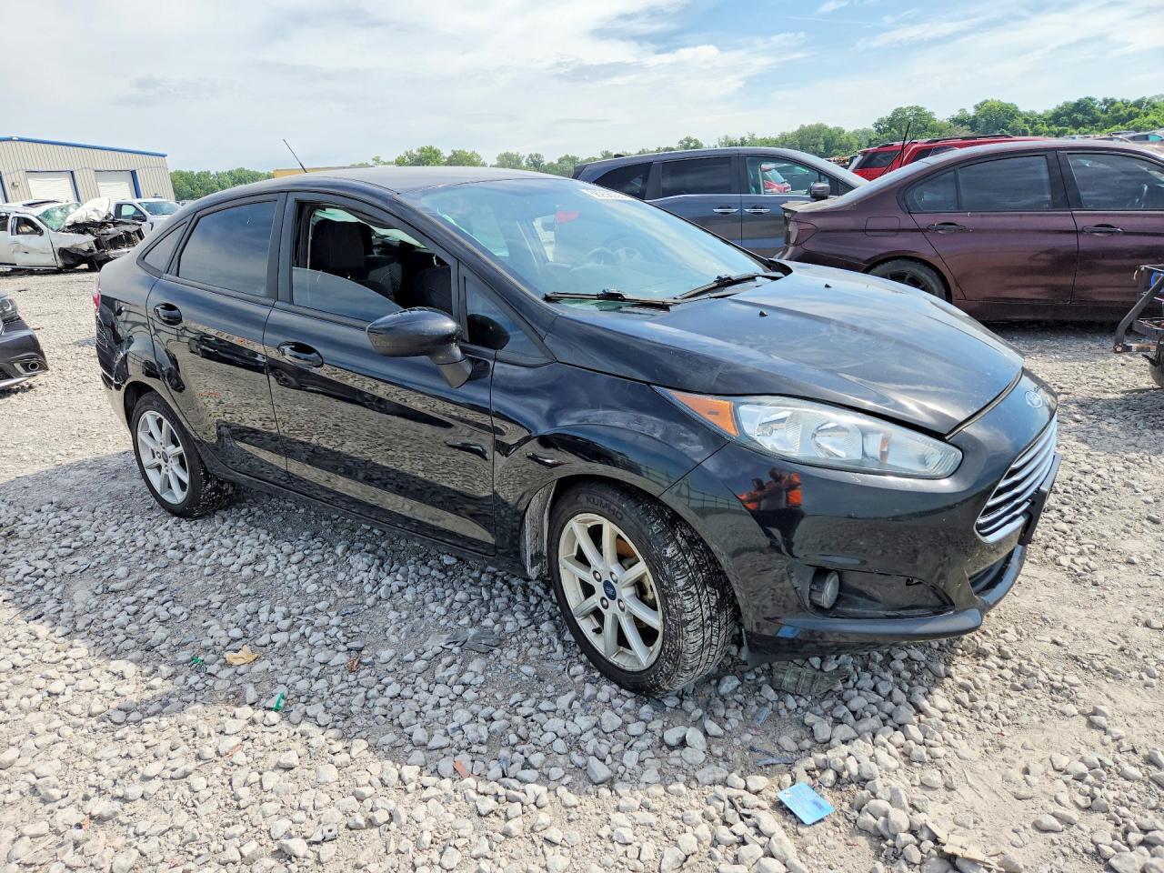 2019 Ford Fiesta Se - Image 4