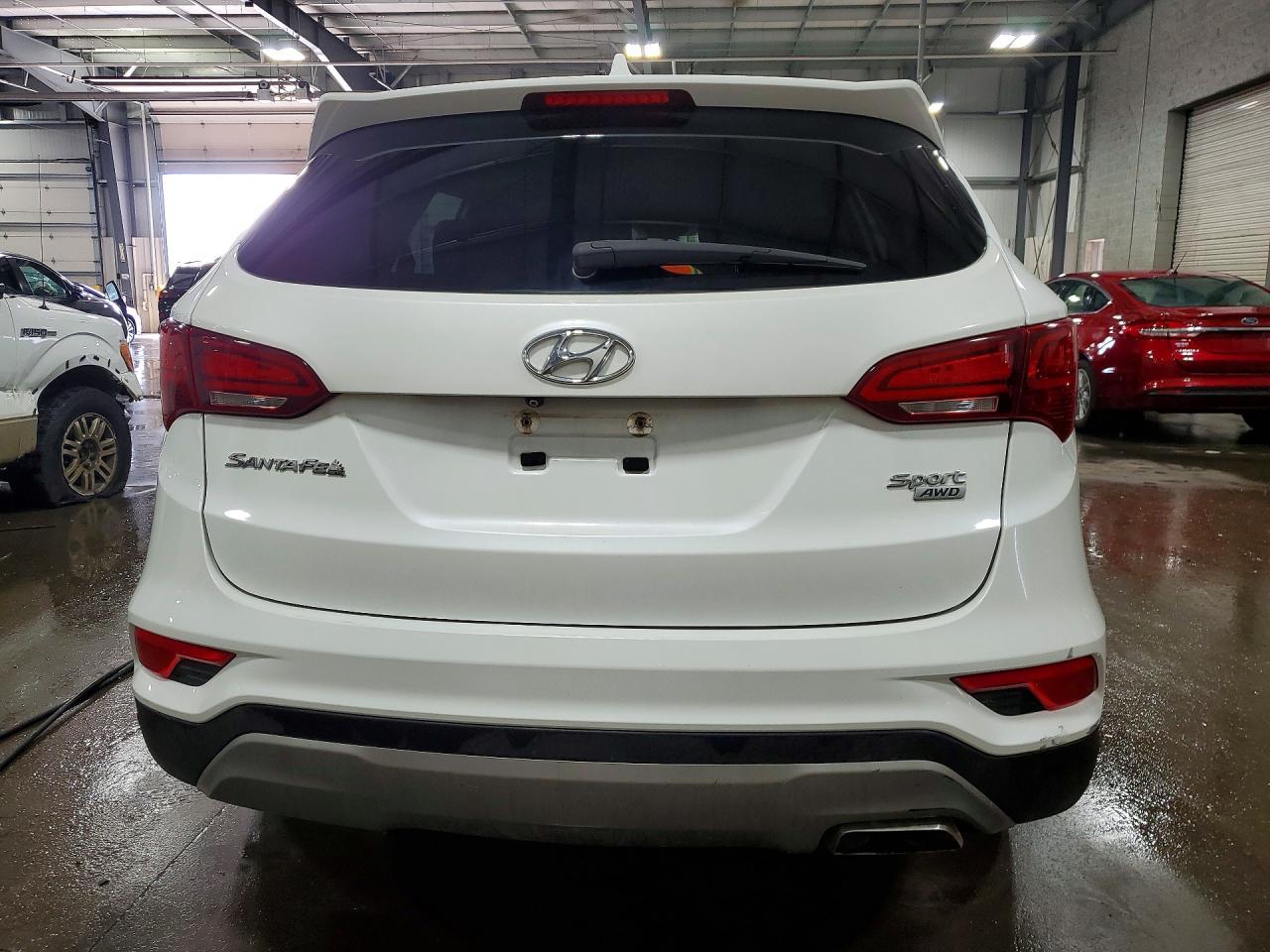 2017 Hyundai Santa Fe Sport 2.4L - Image 6