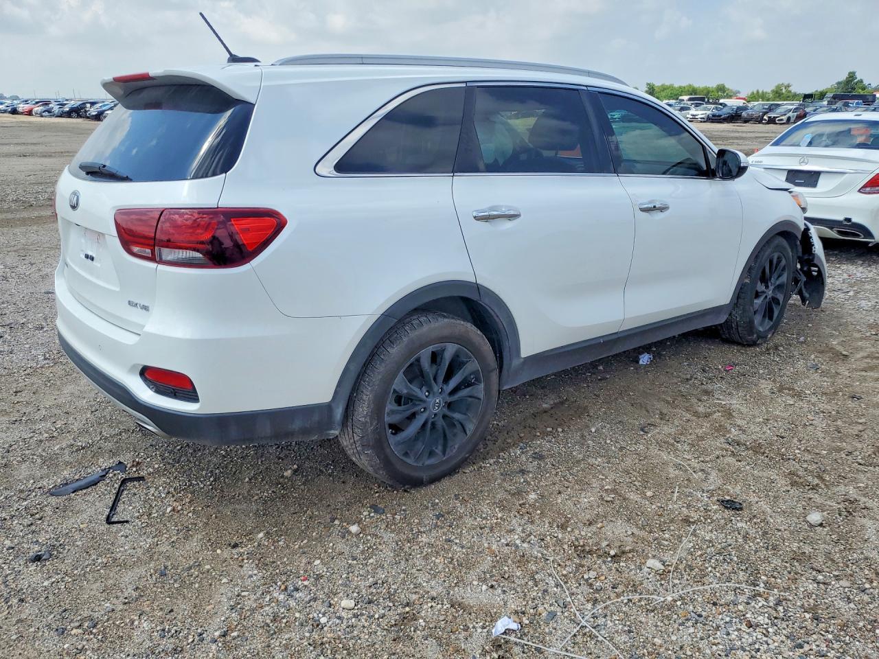 2020 Kia Sorento Ex V6 - Image 3