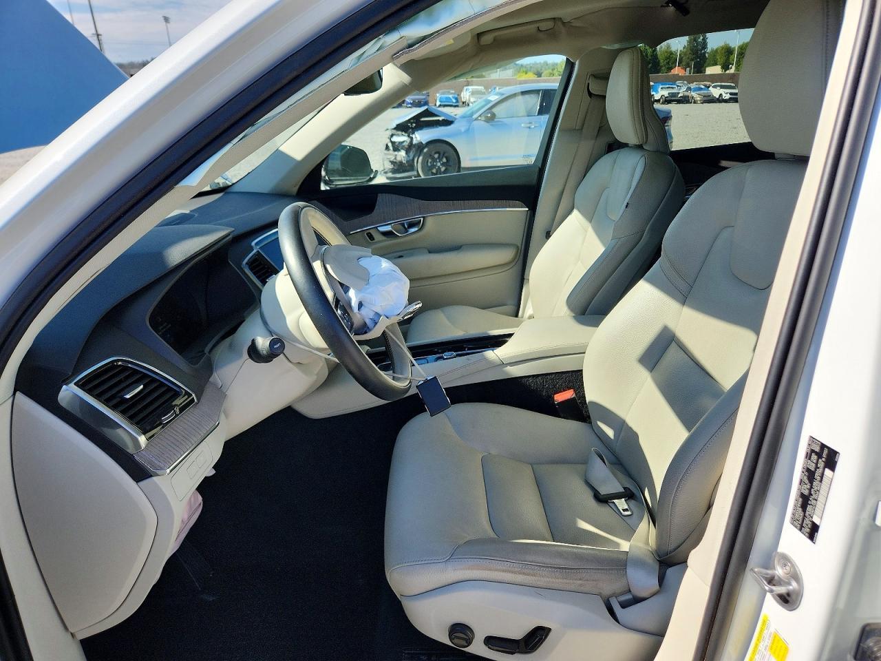2023 Volvo Xc90 Plus - Image 7