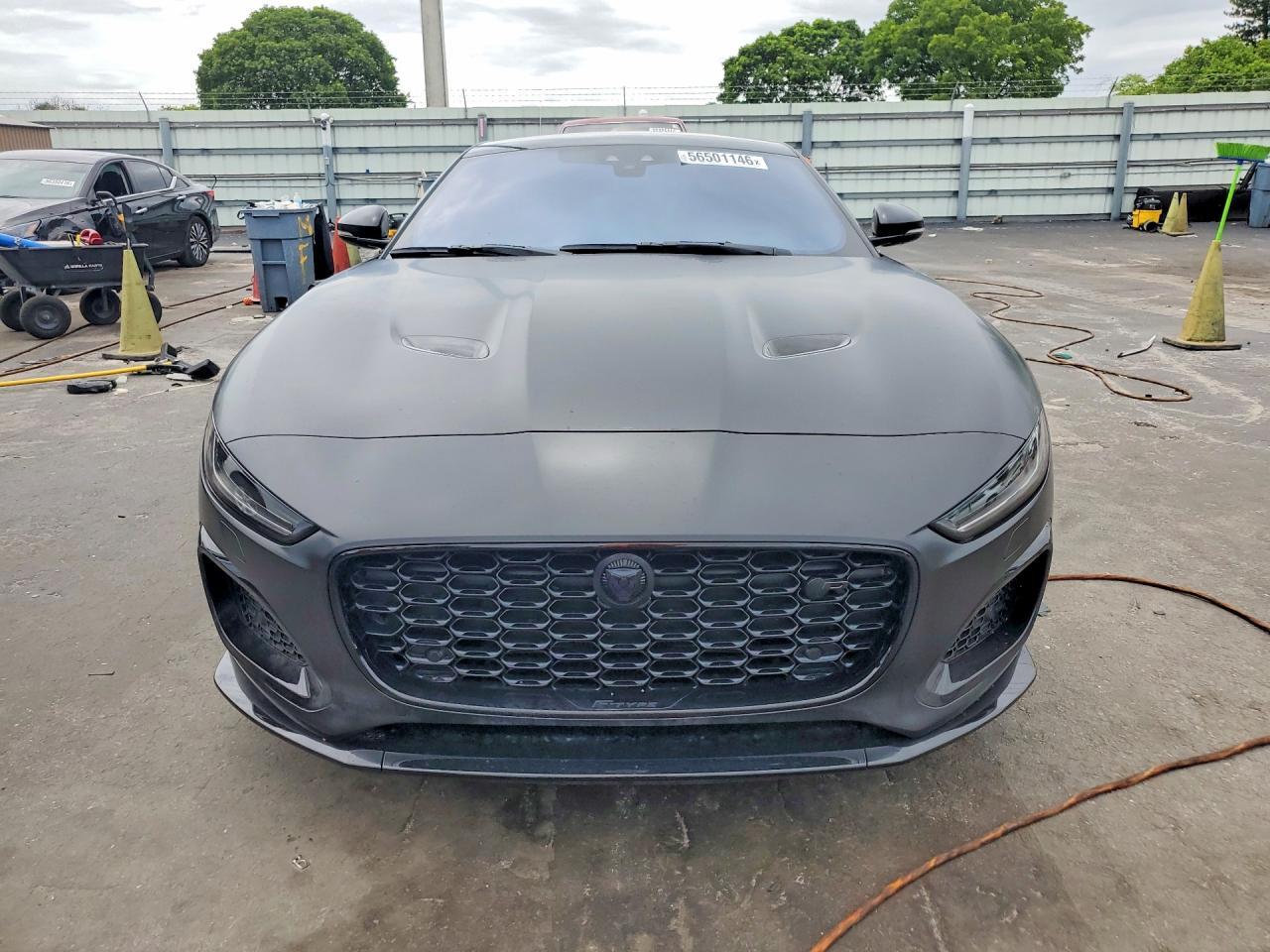 2024 Jaguar F-Type R75 - Фото 5