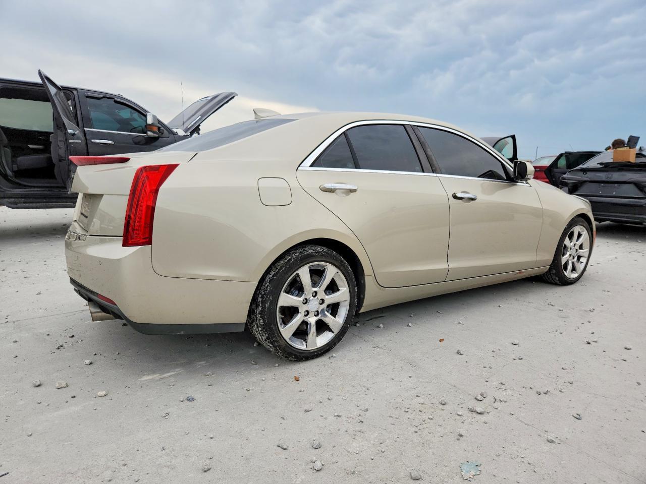 2016 Cadillac Ats Luxury - Image 3