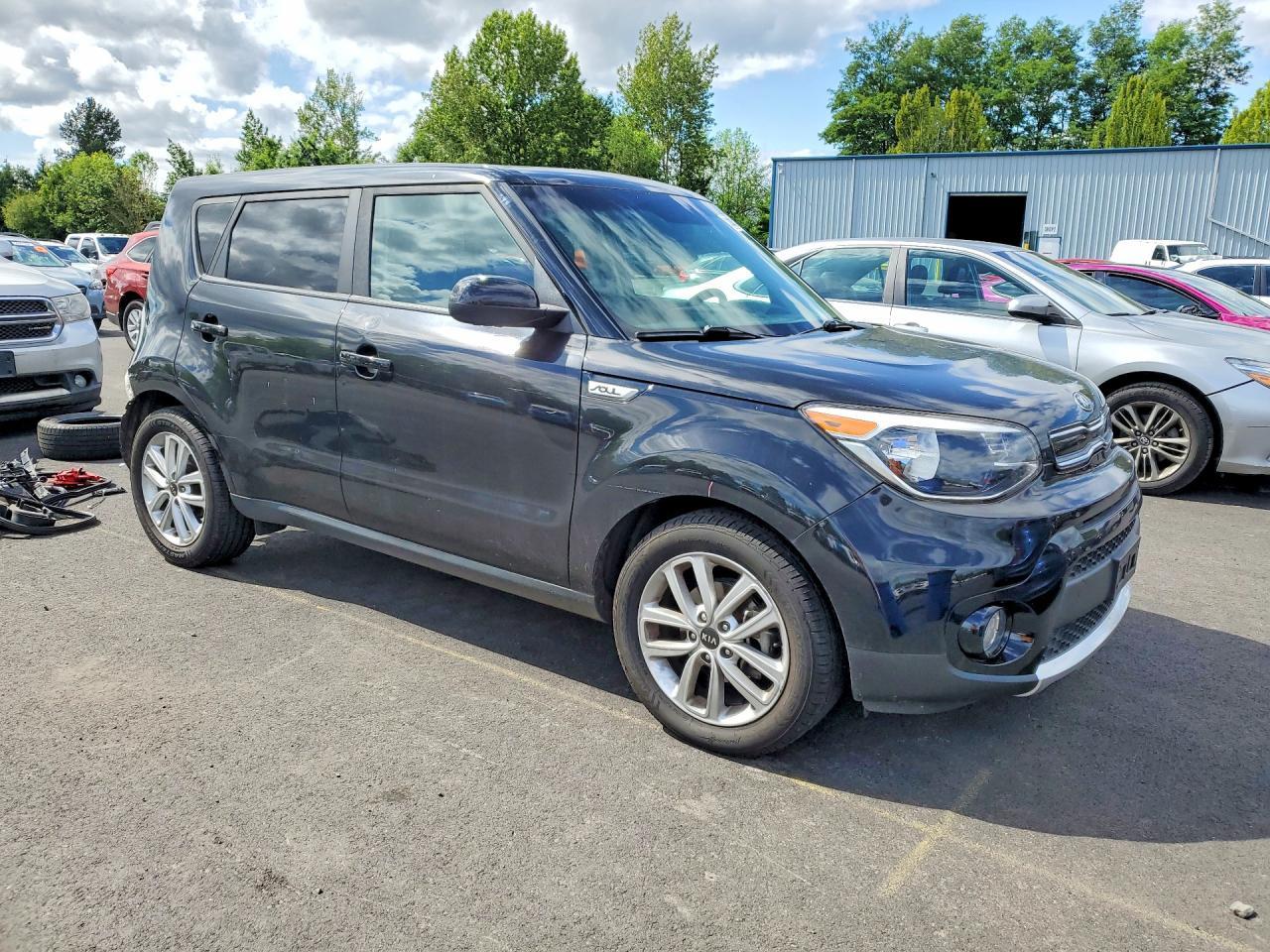 2018 Kia Soul + - Image 4