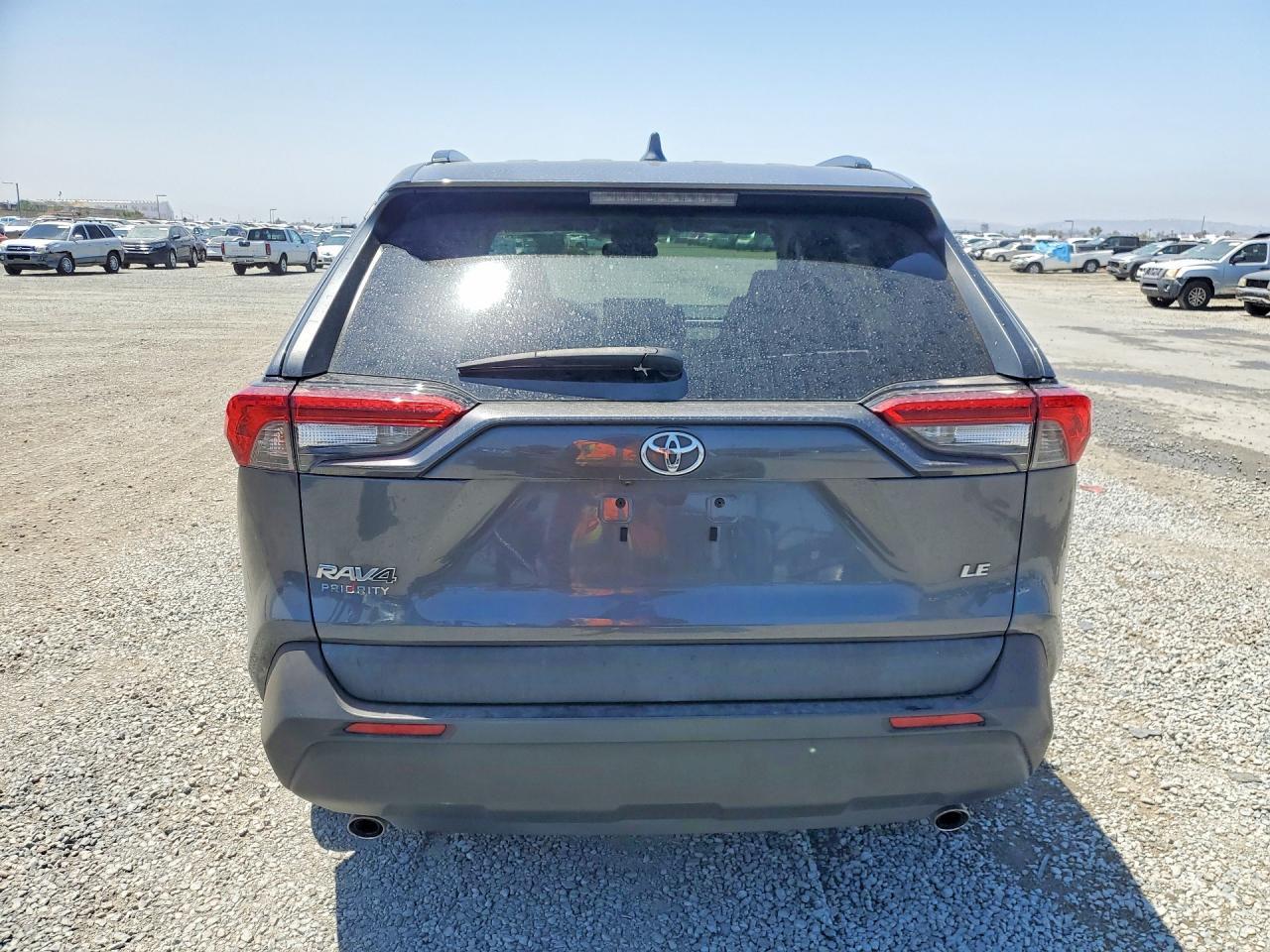 2019 Toyota Rav4 Le - Image 6