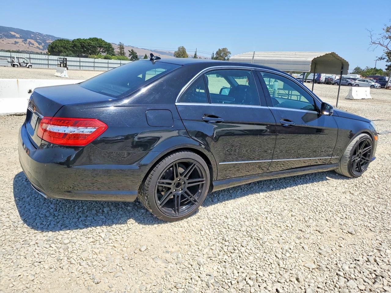 2011 Mercedes-Benz E 350 - Фото 3