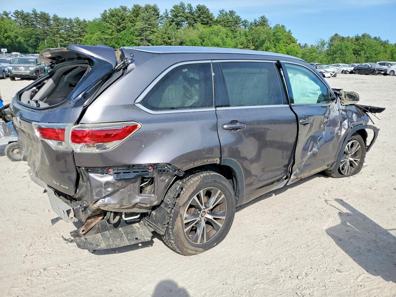 2016 Toyota Highlander Xle - Фото 3