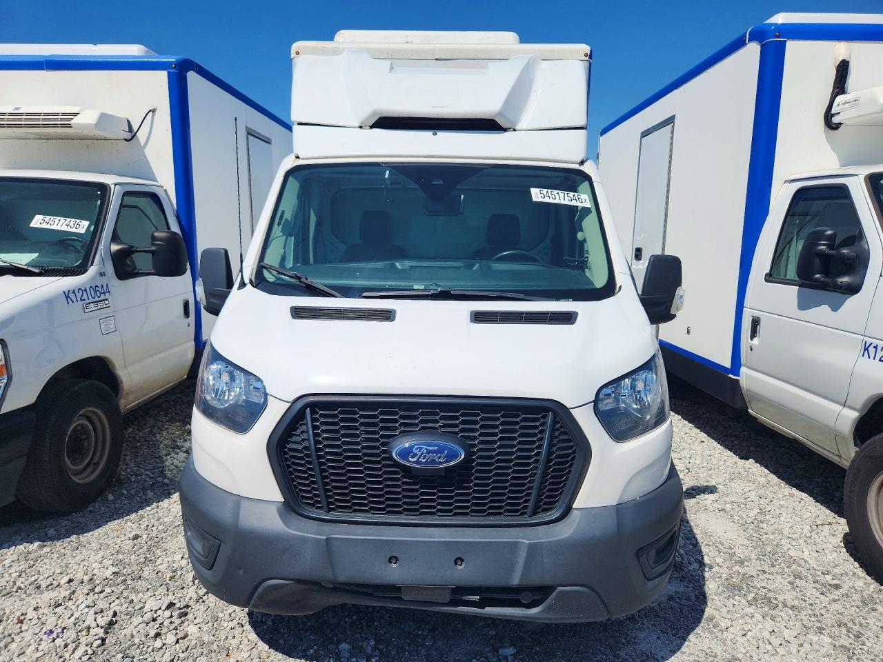 2022 Ford Transit Delivery Truck - Фото 5