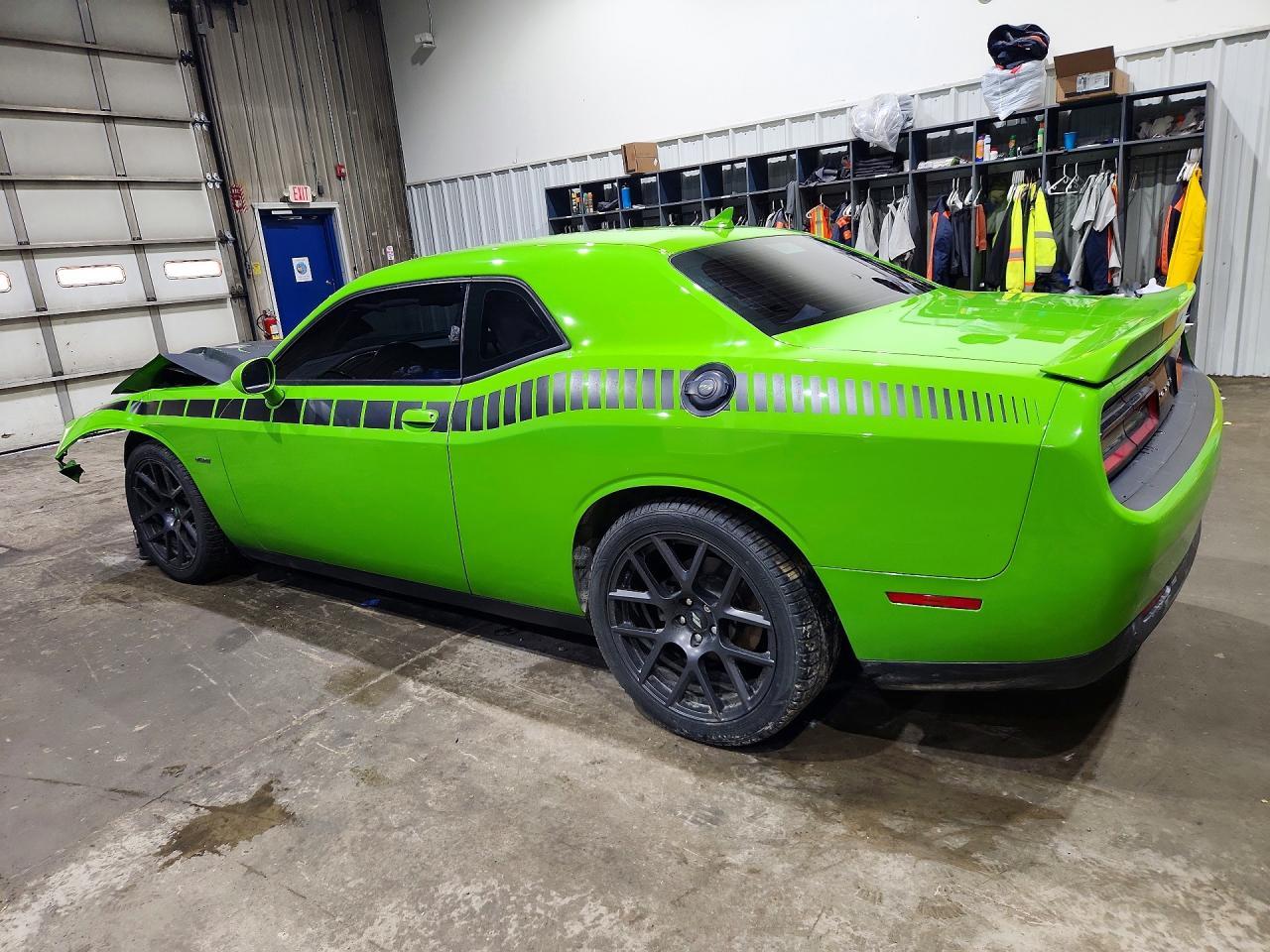 2017 Dodge Challenger R - Фото 2