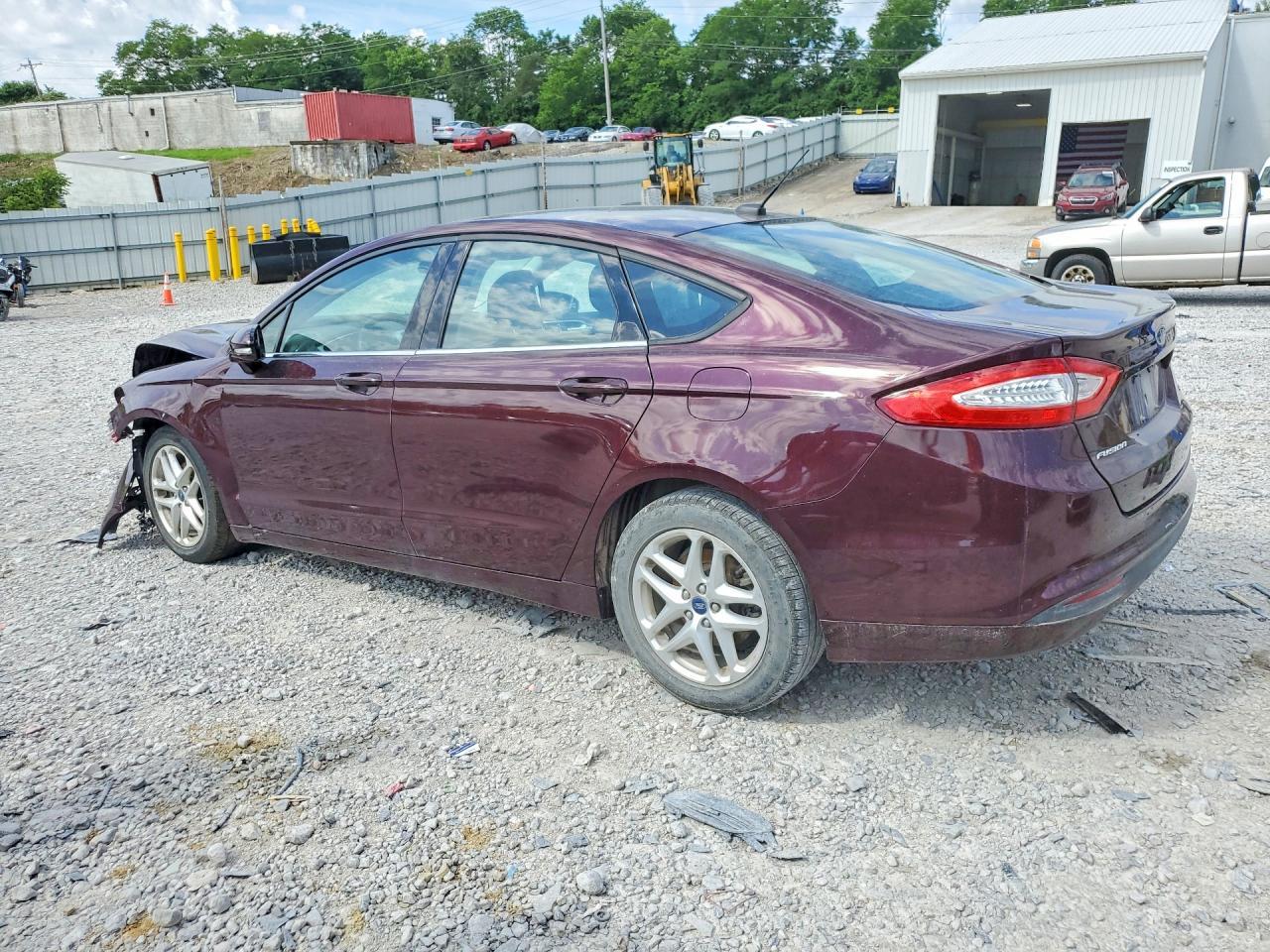 2013 Ford Fusion Se - Фото 2