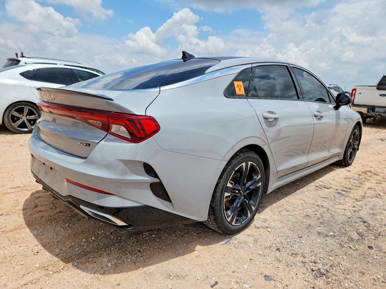 2022 Kia K5 Gt Line - Фото 3