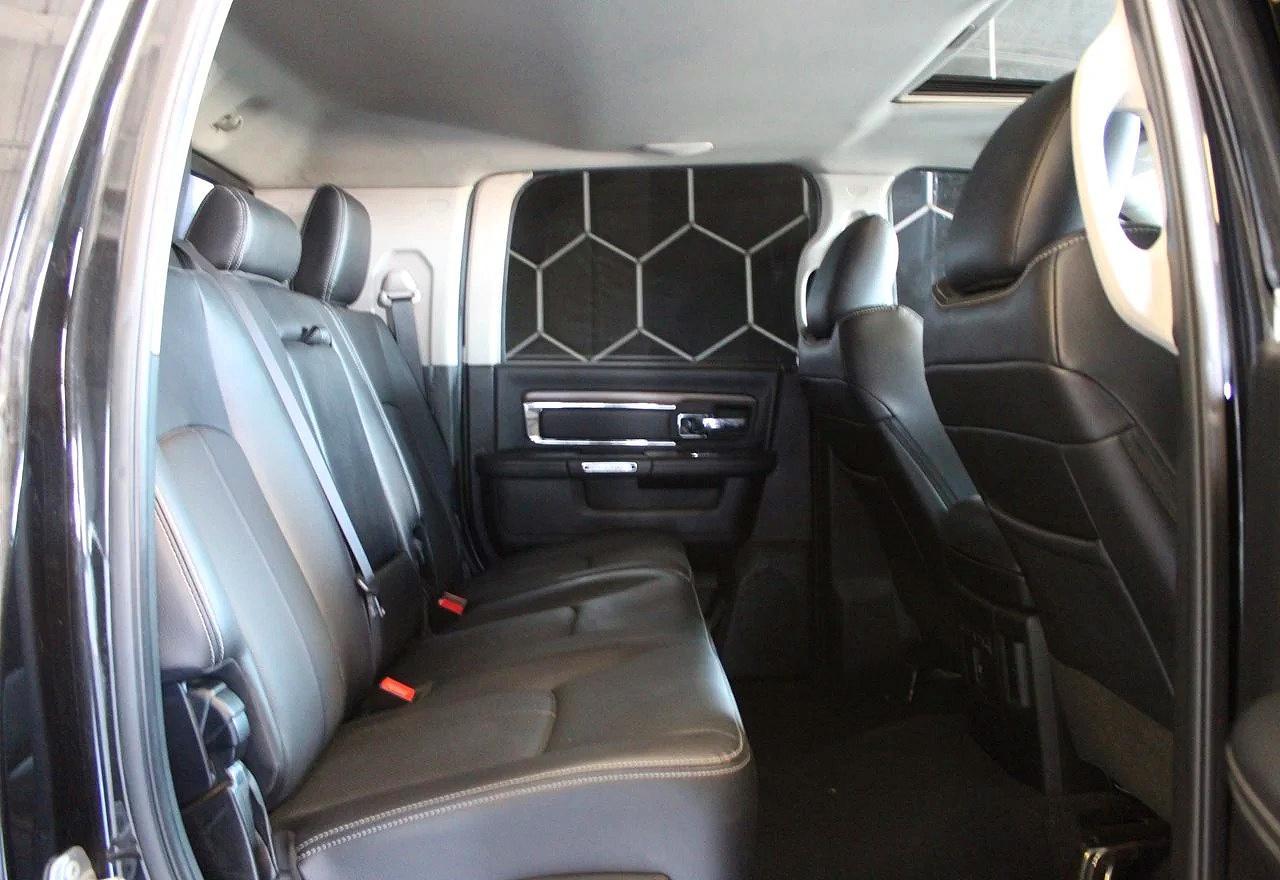 2018 Ram 2500 Laramie - Image 6