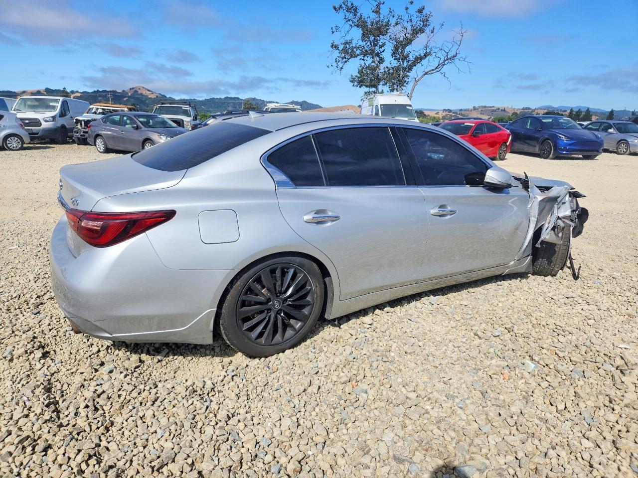 2019 Infiniti Q50 3.0T Luxe - Фото 3