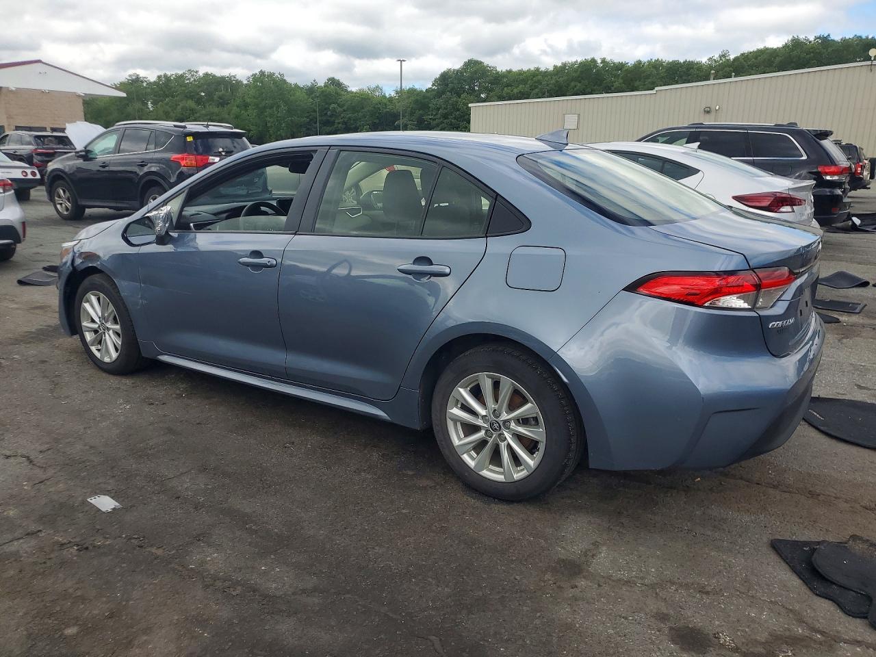 2023 Toyota Corolla Hybrid Le - Image 2
