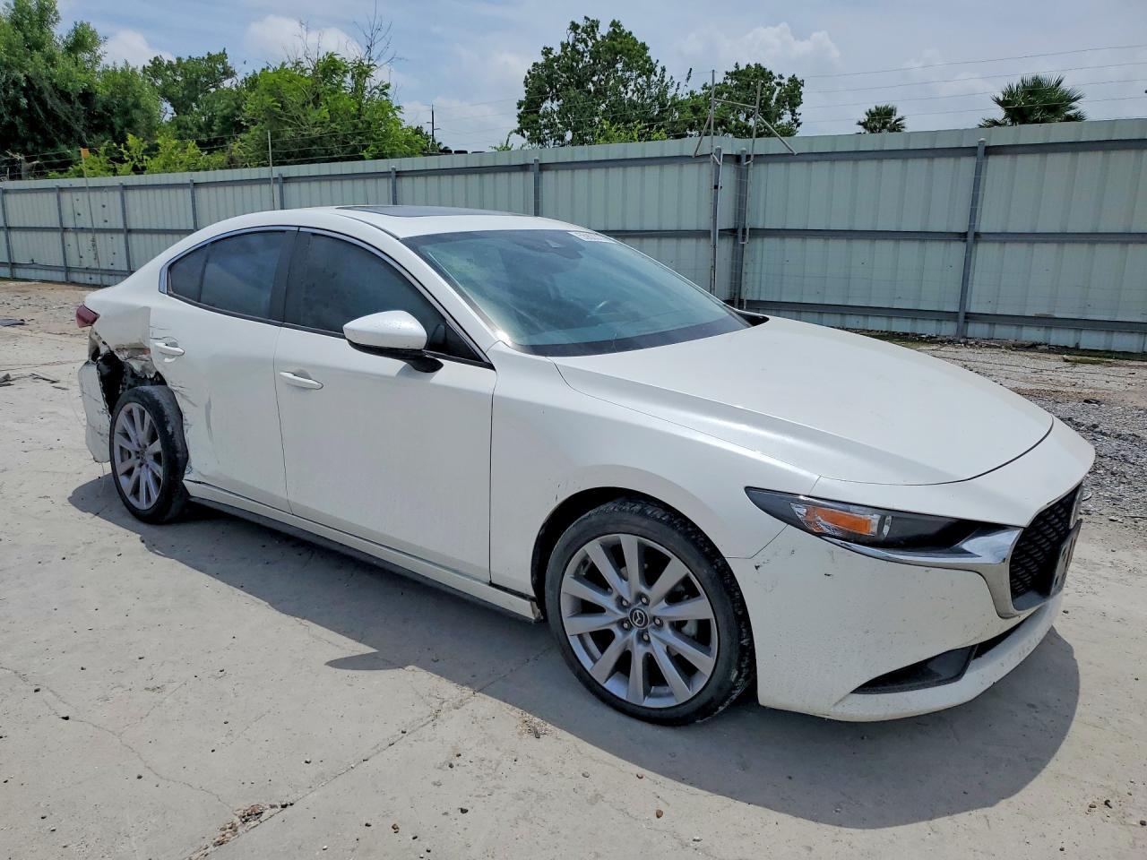 2023 Mazda 3 Preferred - Фото 4