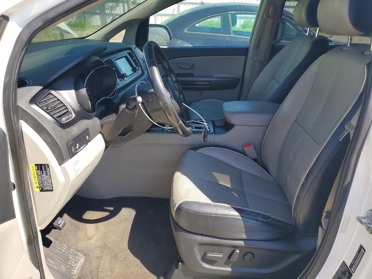 2020 Kia Sedona Ex - Image 7
