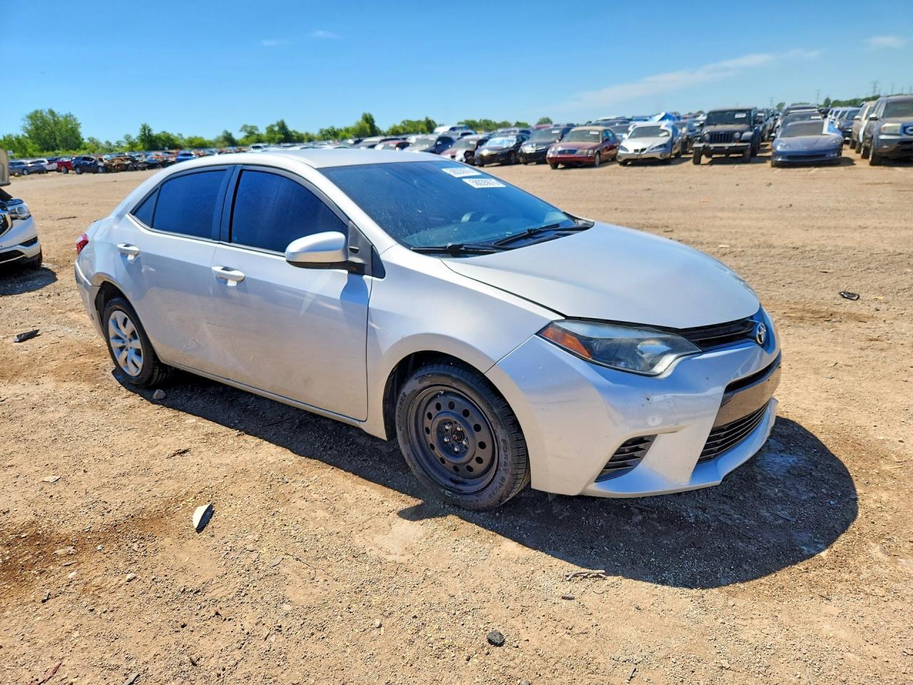 2015 Toyota Corolla Le - Фото 4