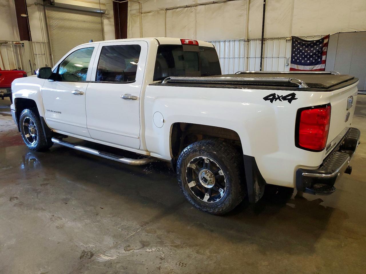 2015 Chevrolet Silverado K1500 Lt - Image 2
