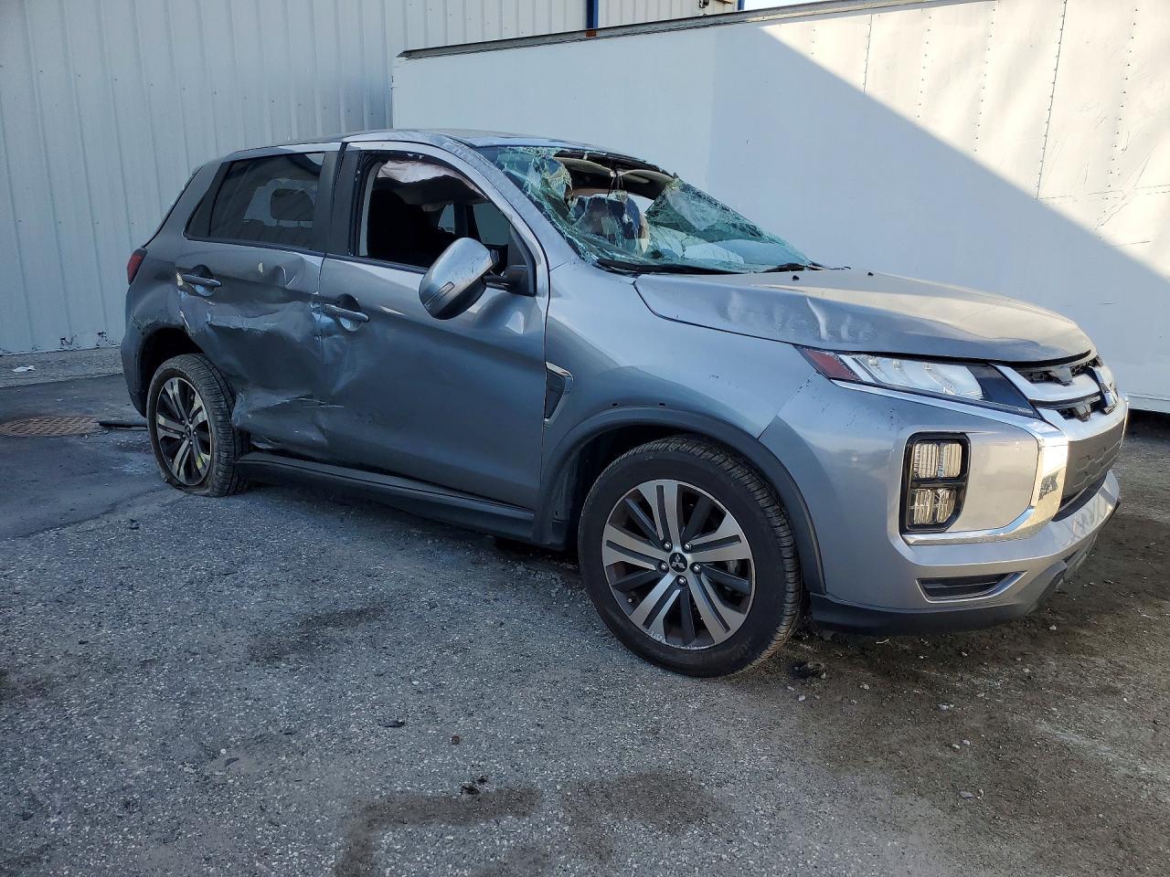 2021 Mitsubishi Outlander Sport Es - Фото 4