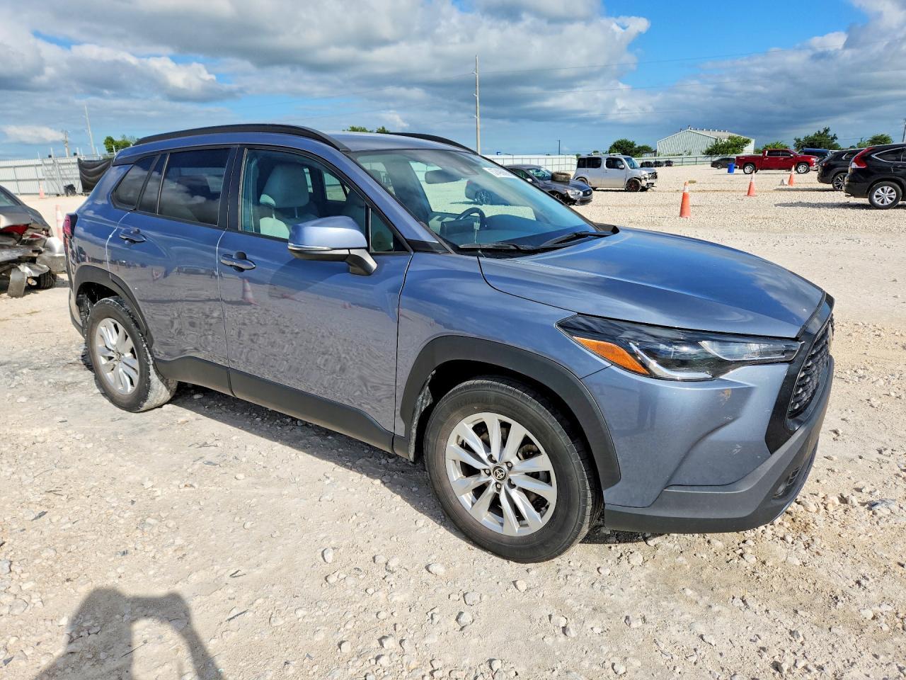 2022 Toyota Corolla Cross Le - Фото 4