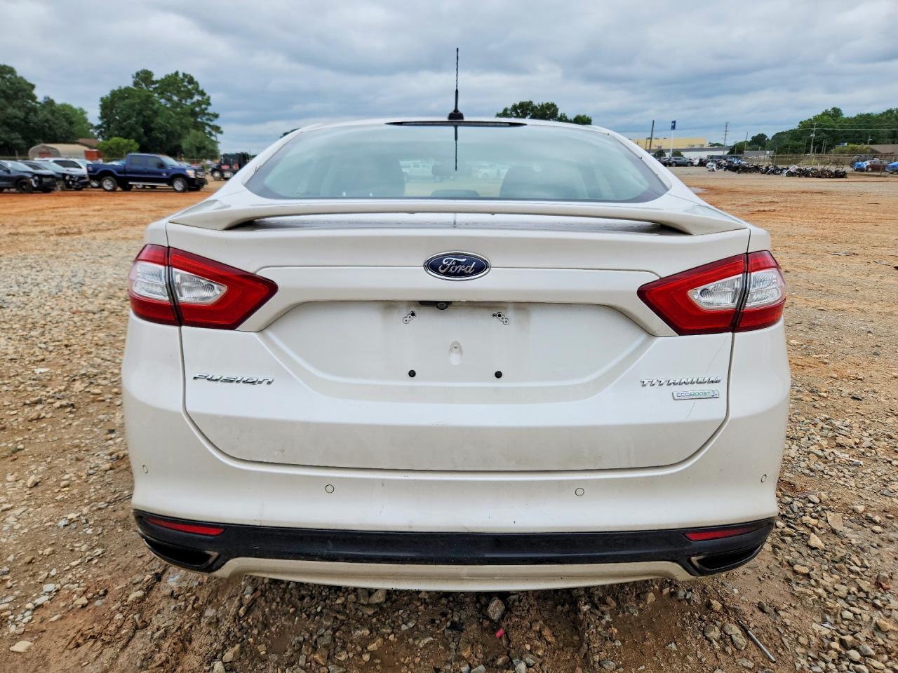 2015 Ford Fusion Titanium - Image 6