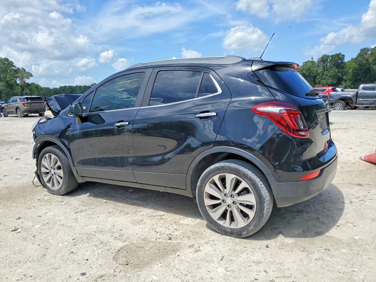 2020 Buick Encore Preferred - Фото 2