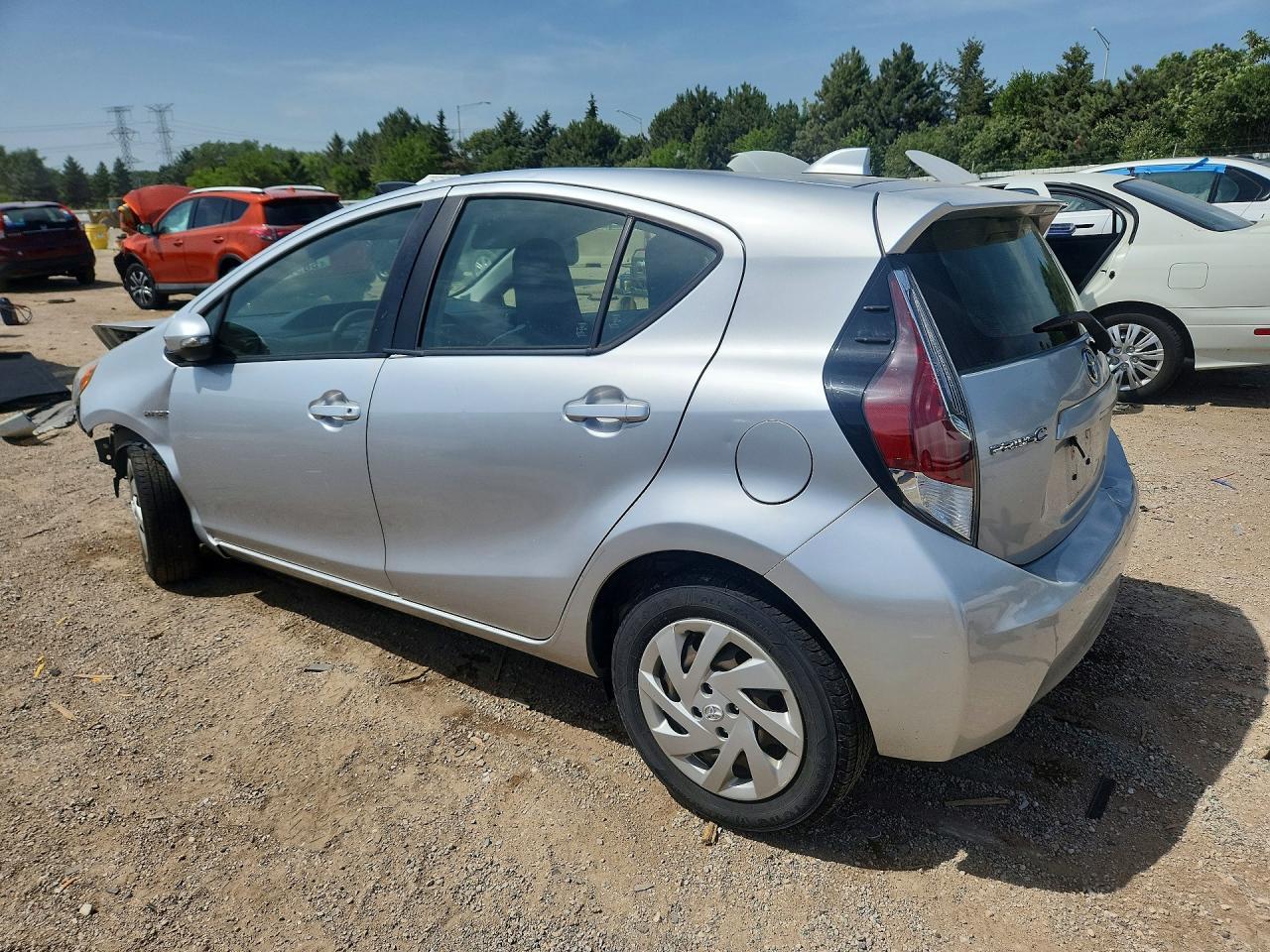 2015 Toyota Prius C One - Фото 2