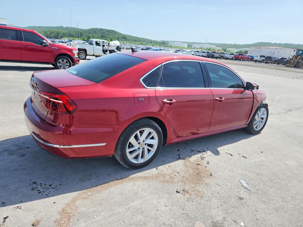 2018 Volkswagen Passat Se - Фото 3