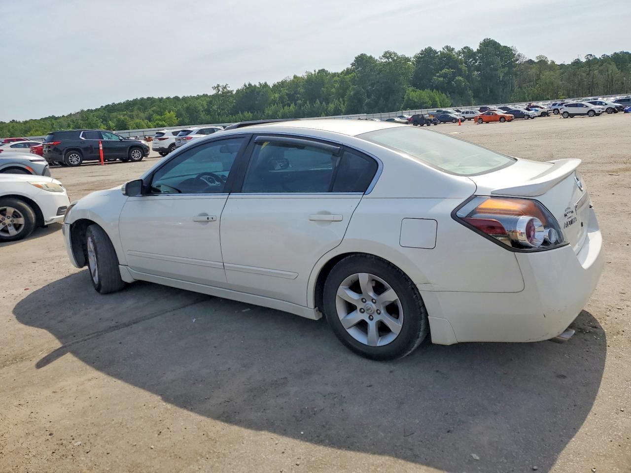 2008 Nissan Altima 2.5 - Image 2