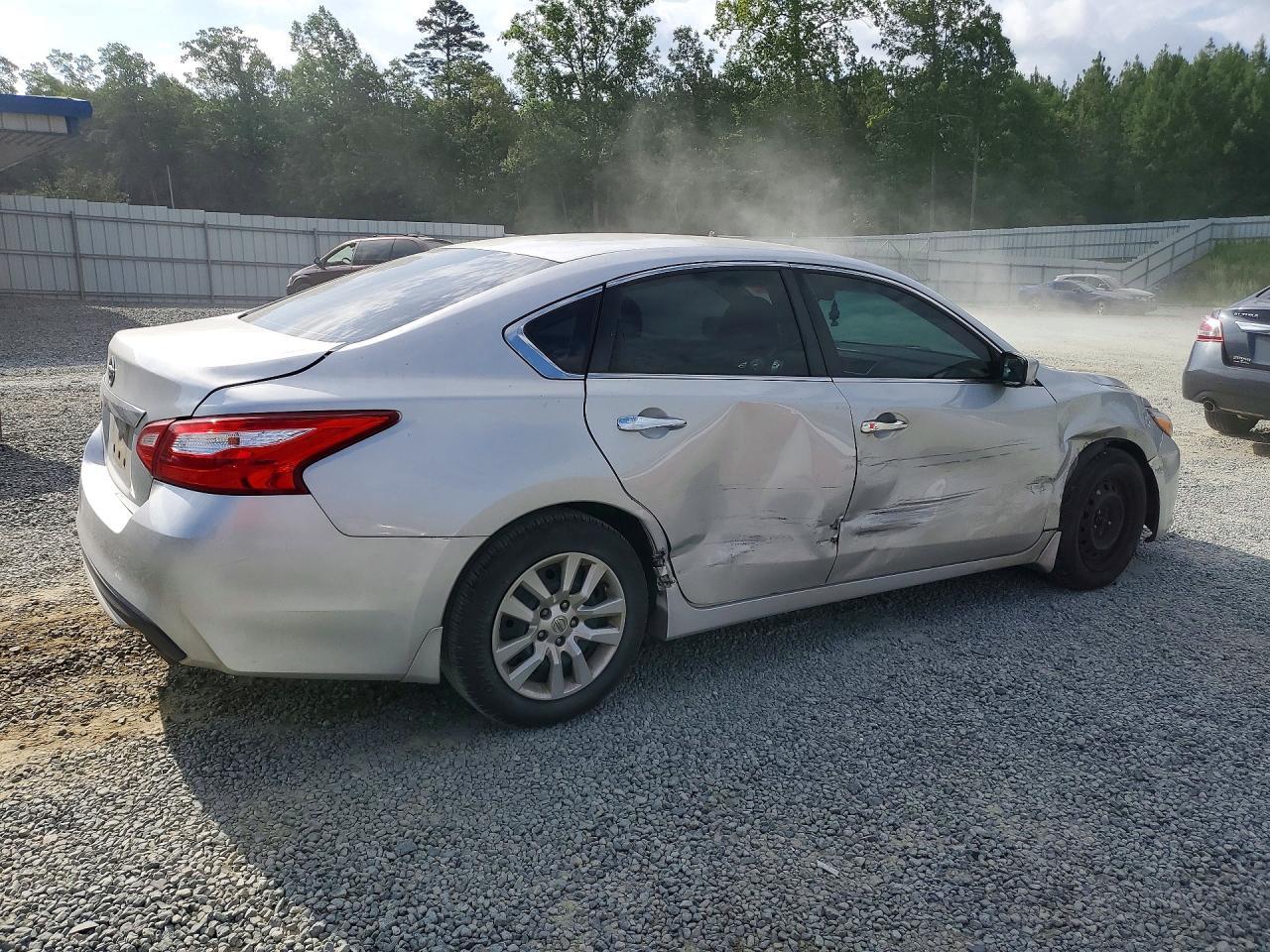 2017 Nissan Altima 2.5 S - Фото 3