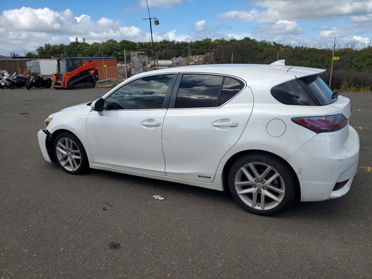 2016 Lexus Ct 200 - Фото 2