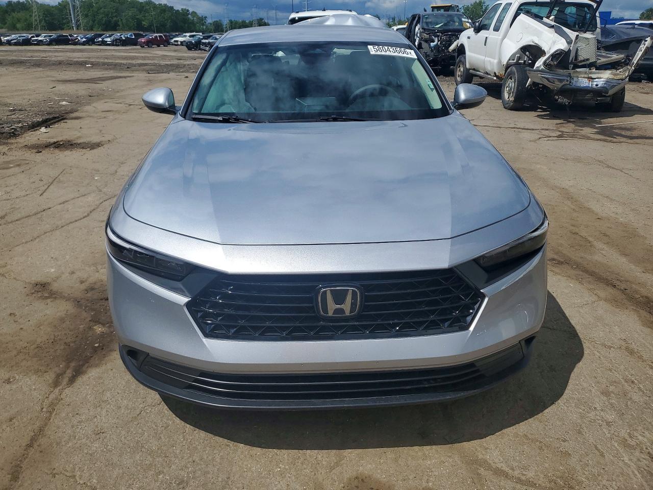 2025 Honda Accord Lx - Фото 5
