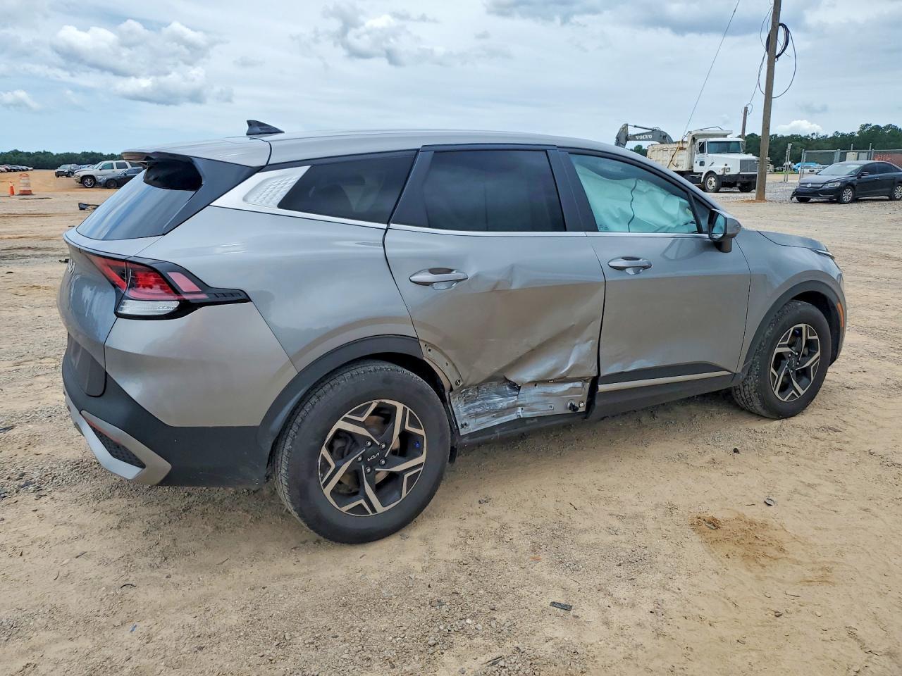 2023 Kia Sportage Lx - Фото 3