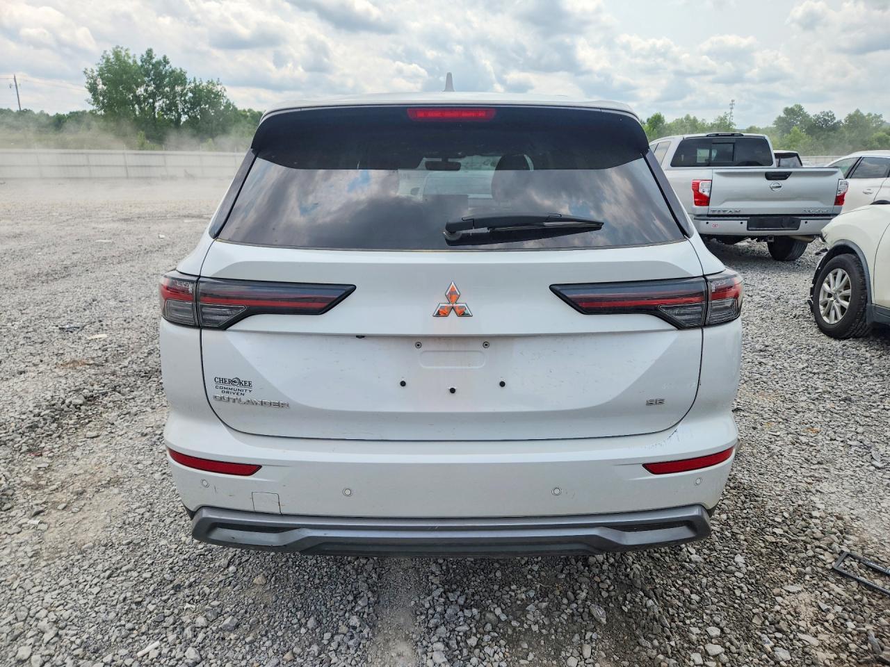 2025 Mitsubishi Outlander Se - Фото 6