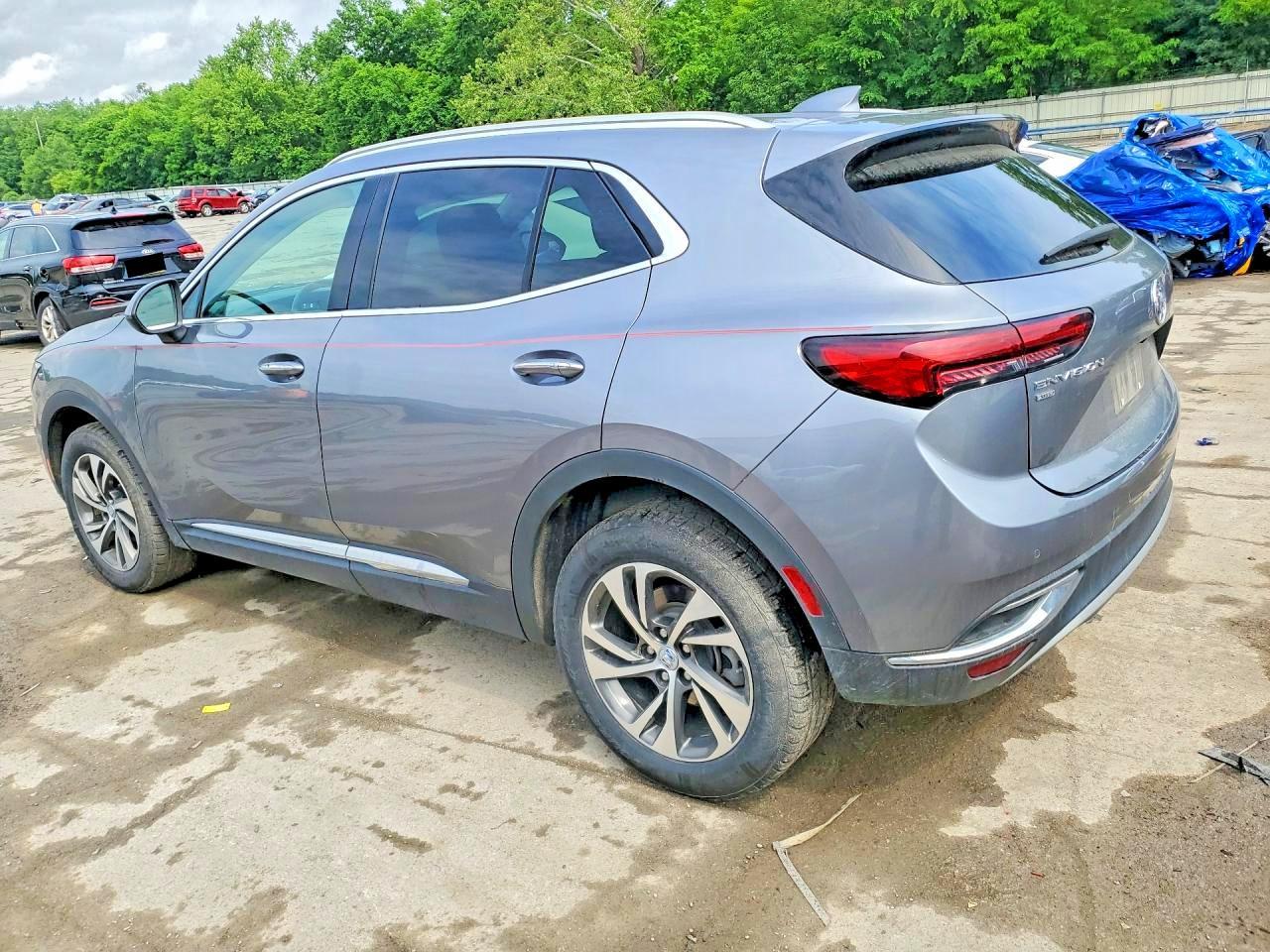 2022 Buick Envision Essence - Фото 2