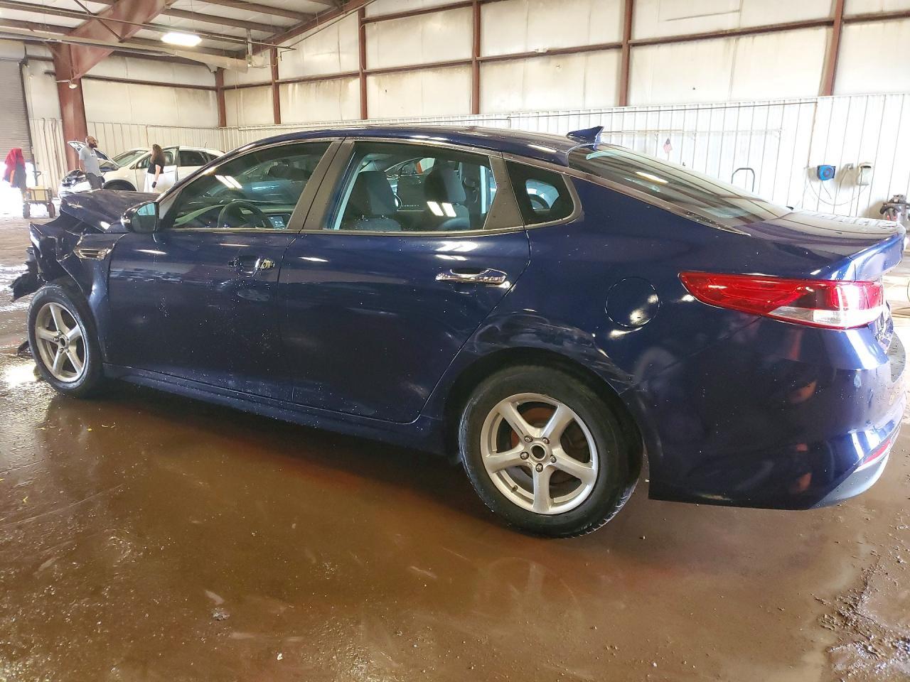 2018 Kia Optima Lx - Фото 2