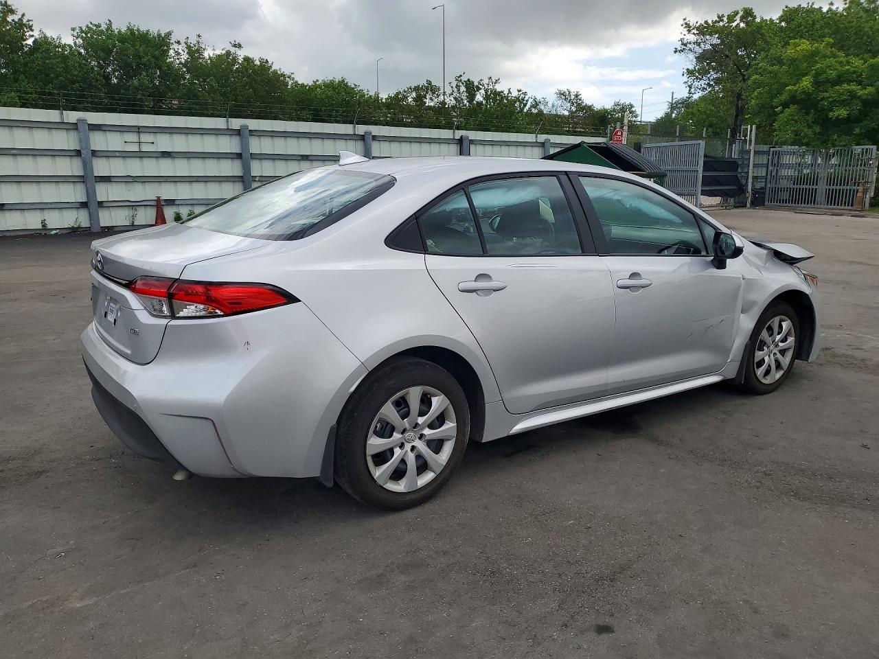 2026 Toyota Corolla Le - Image 3