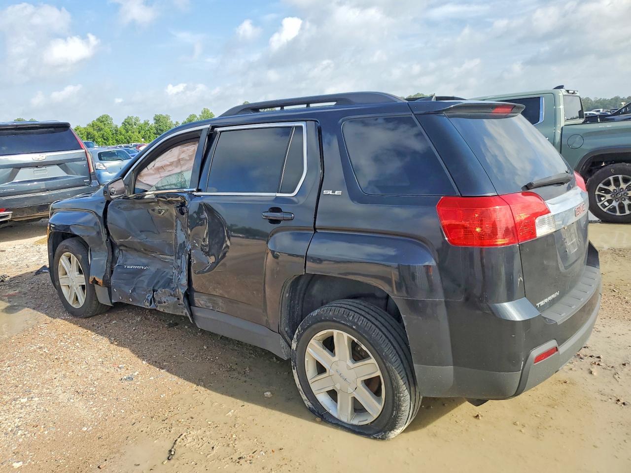 2011 GMC Terrain Sle - Фото 2