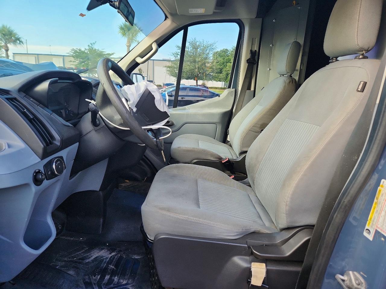 2019 Ford Transit T-250 Delivery Van - Фото 7