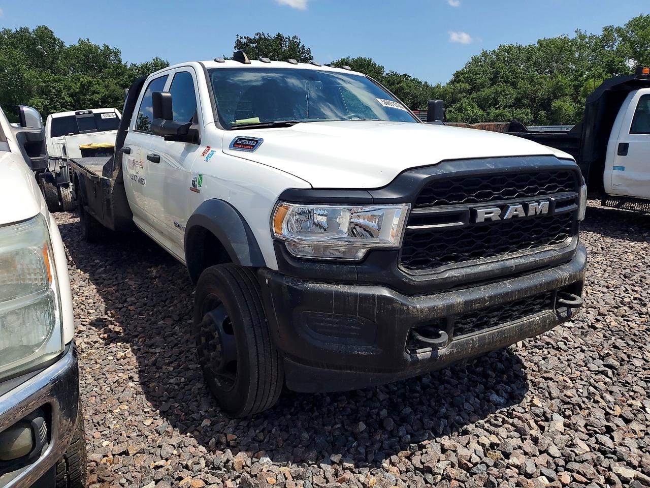 2022 Ram 5500 - Фото 4