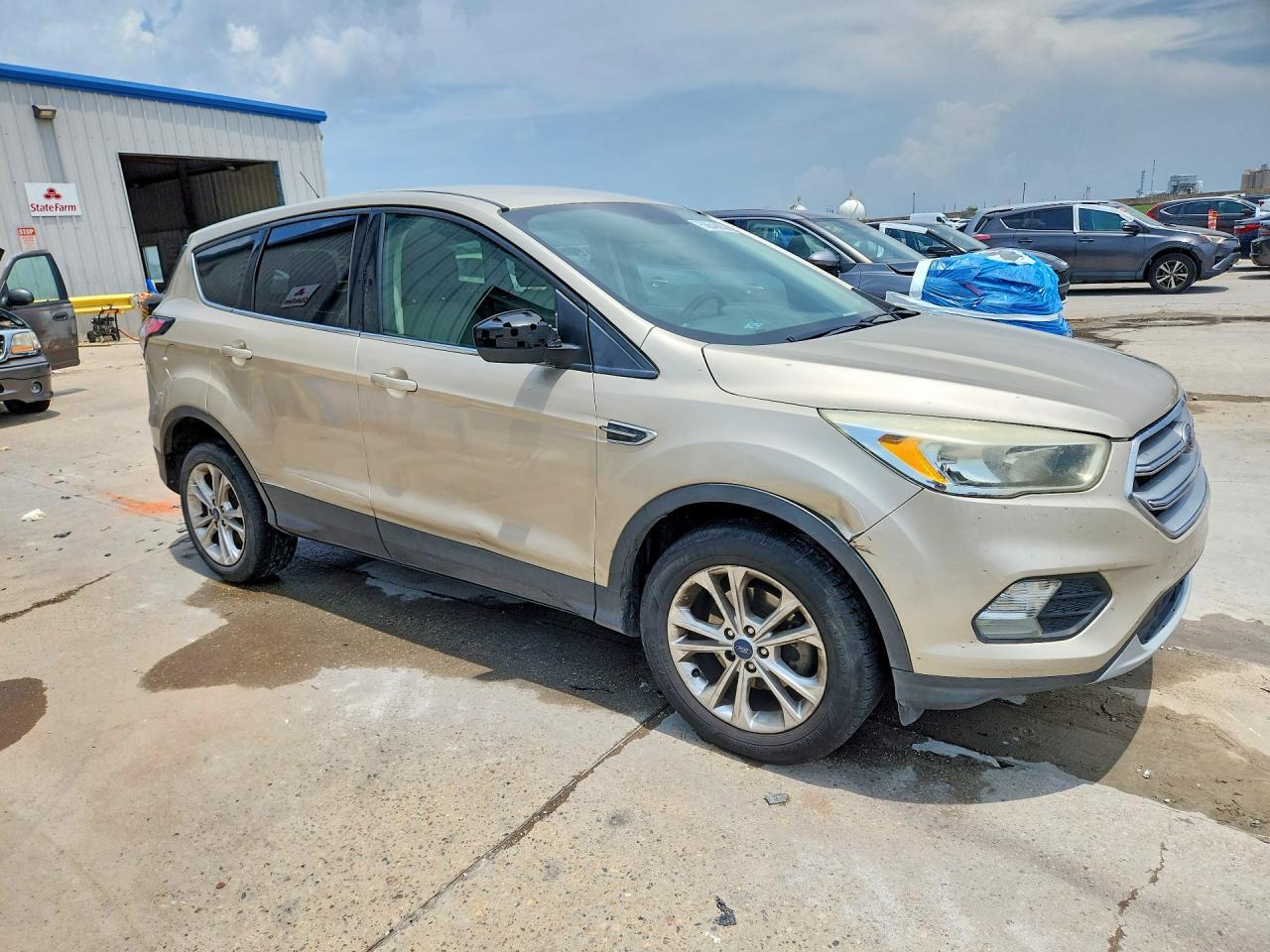 2017 Ford Escape Se - Фото 4
