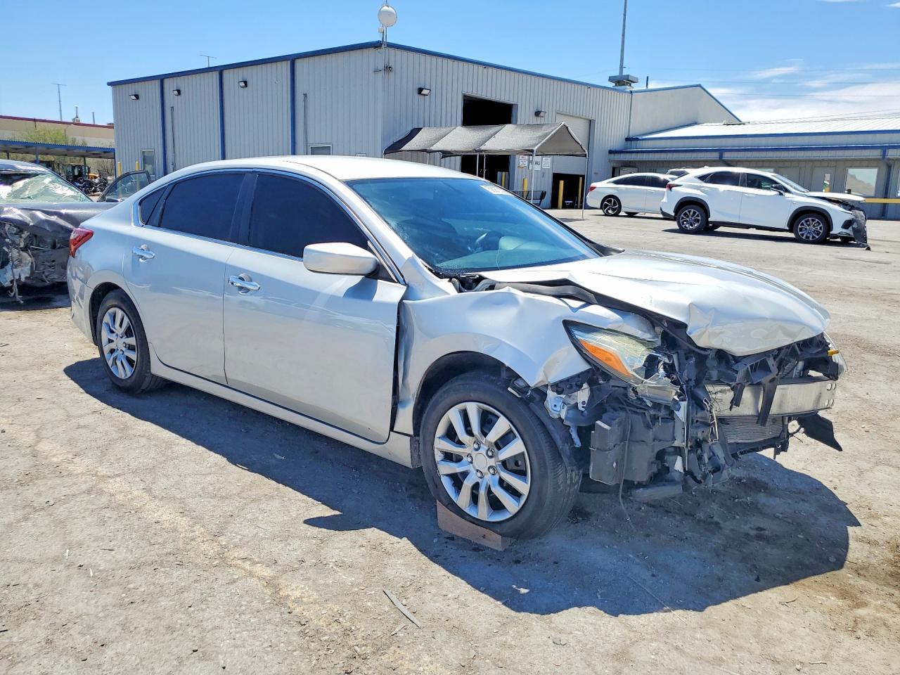 2018 Nissan Altima 2.5 S - Image 4