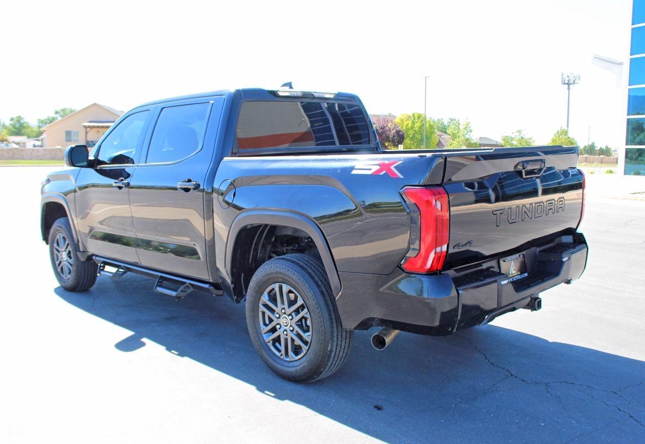 2024 Toyota Tundra Sr5 - Image 4