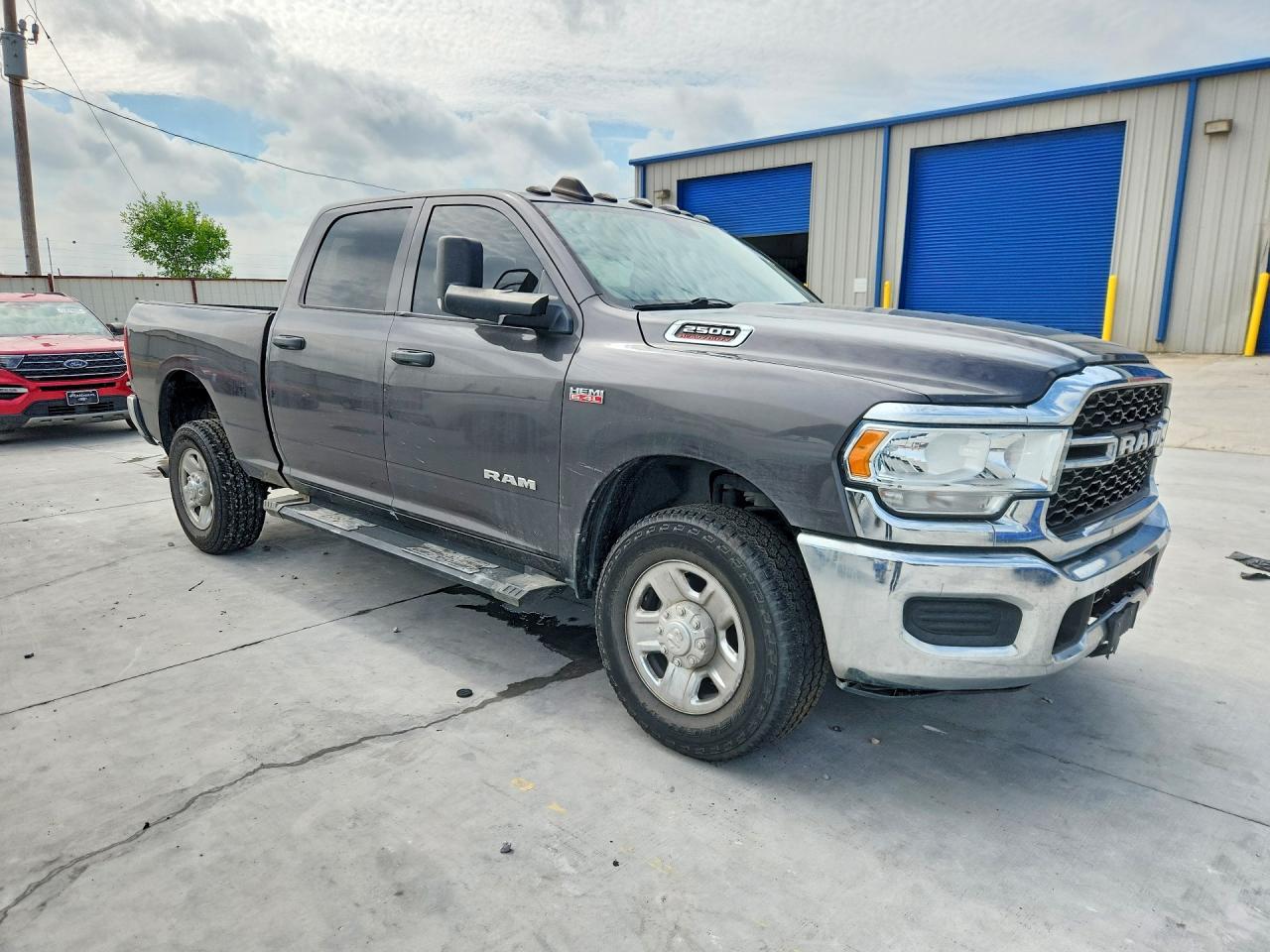 2020 Ram 2500 Tradesman - Image 4